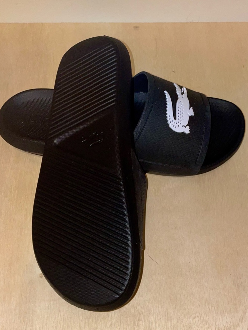 Lacoste Black Slides with White Crocodile Logo Size 10 - Picture 7 of 9
